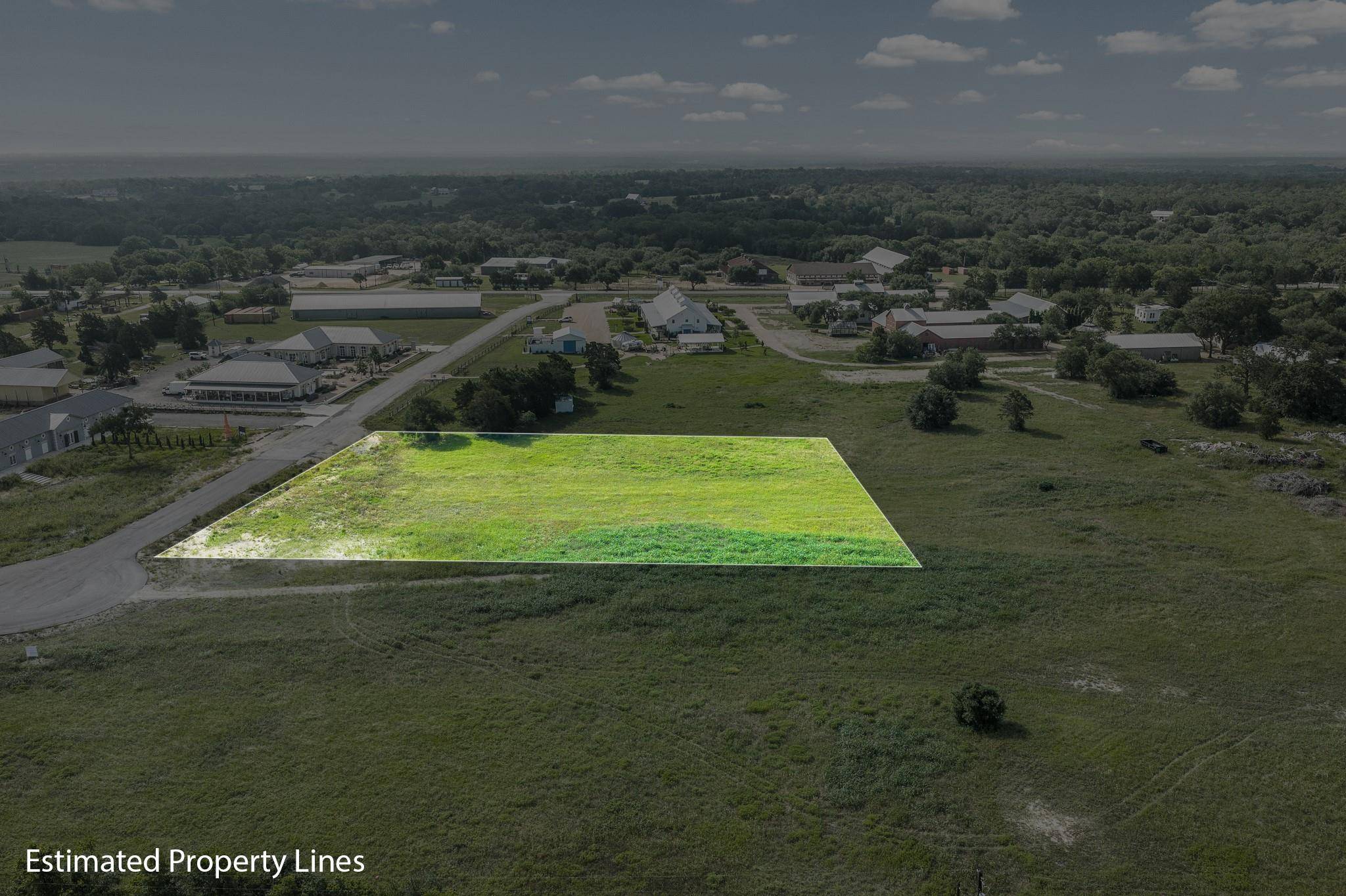 109 Compound LN, Round Top, TX 78954