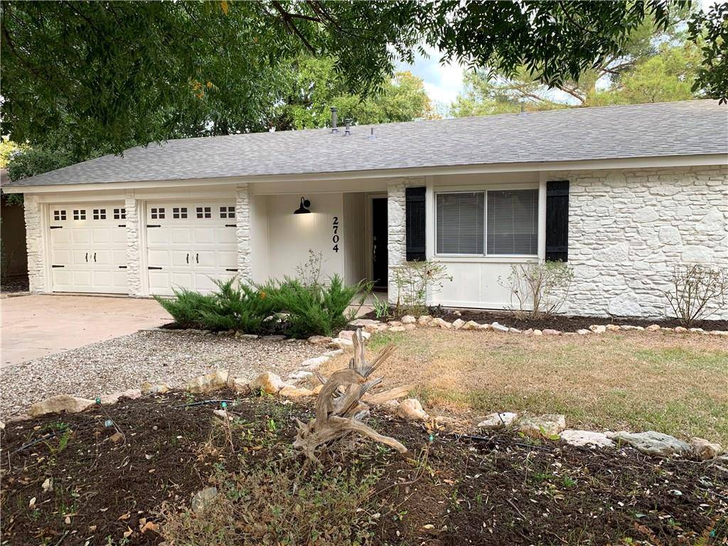 2704 Smith Ave, Taylor, TX 76574
