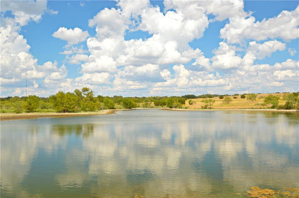 911 W US Hwy 190 HWY, Lometa, TX 76853
