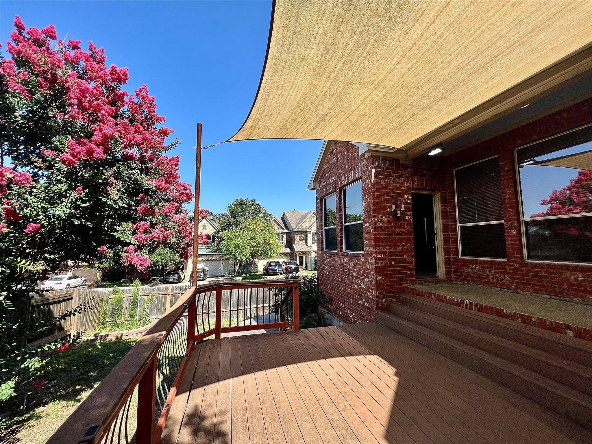 2201 Golden Gate PARK, Austin, TX 78732