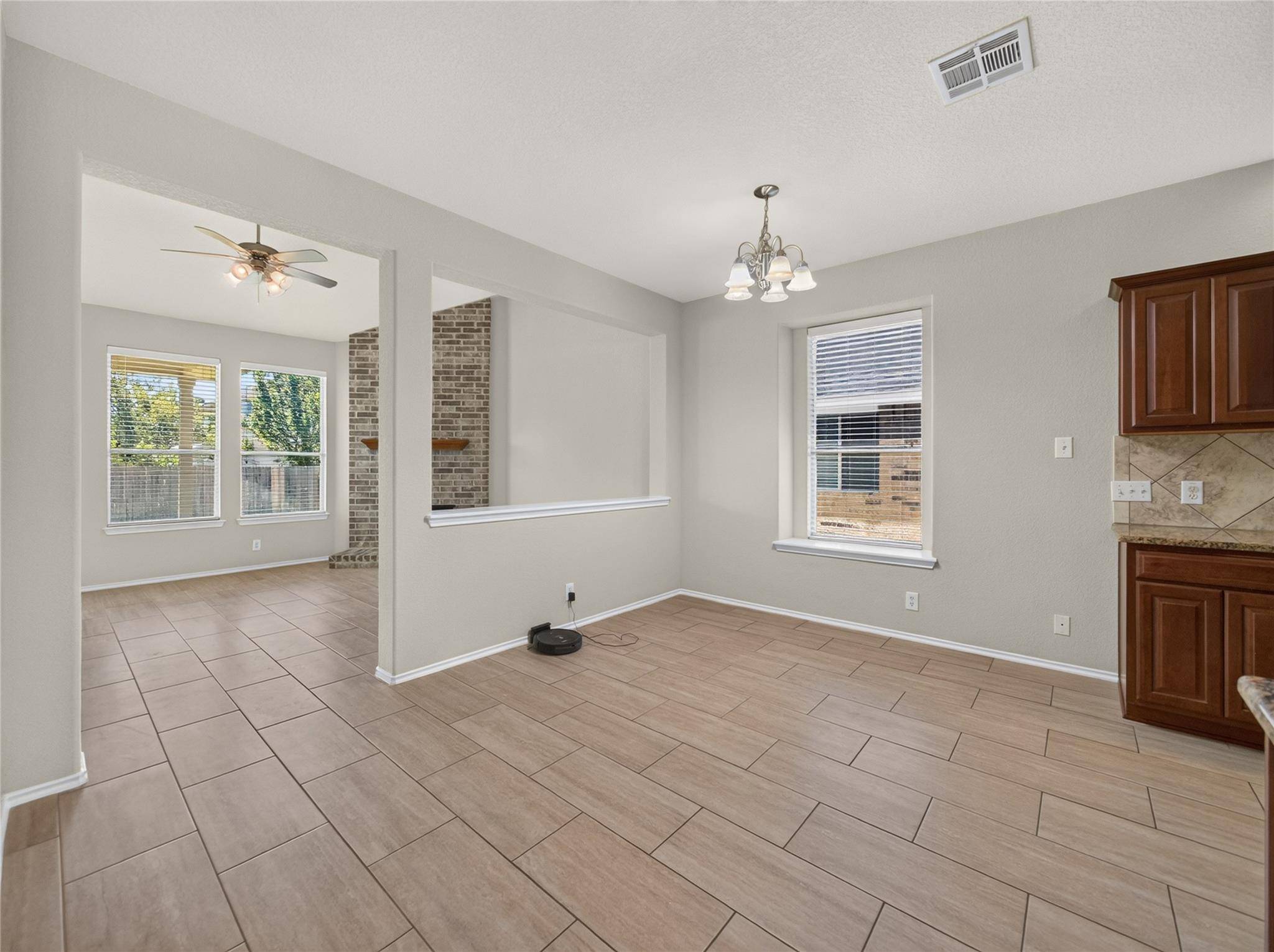 1916 Golden Arrow Ave, Cedar Park, TX 78613