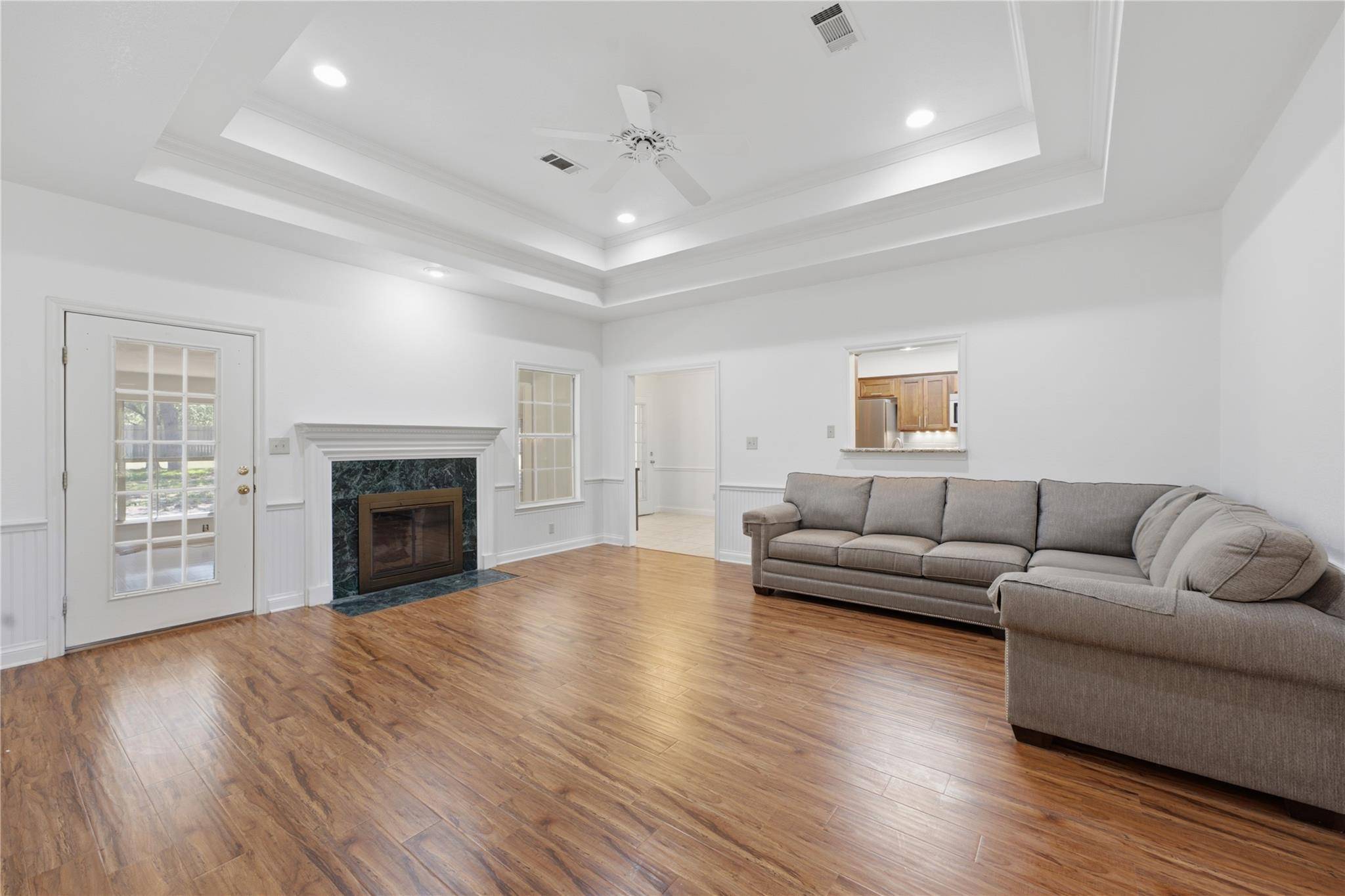 8221 Mountain DR, Salado, TX 76571