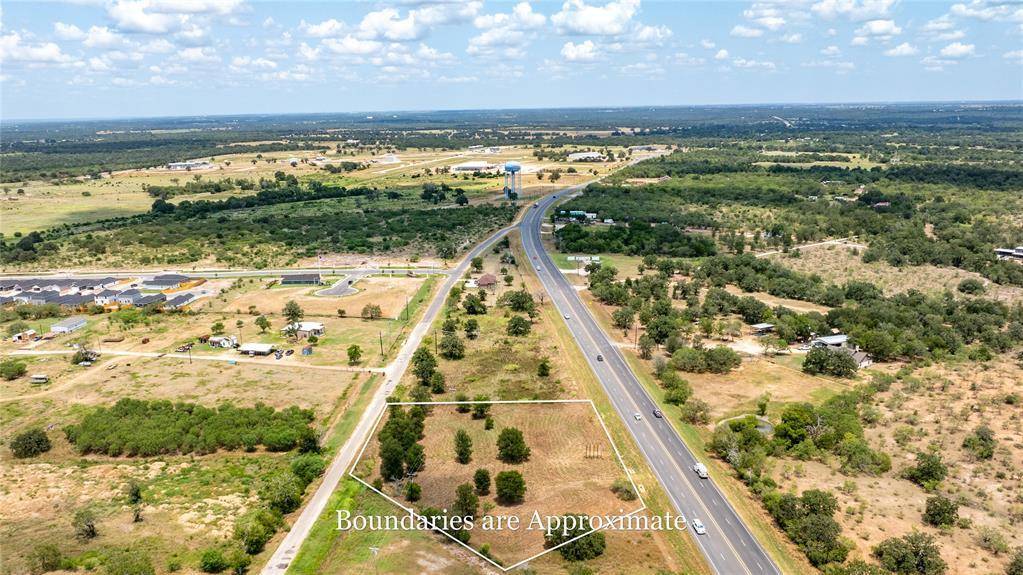 0000 N Magnolia Ave, Luling, TX 78648