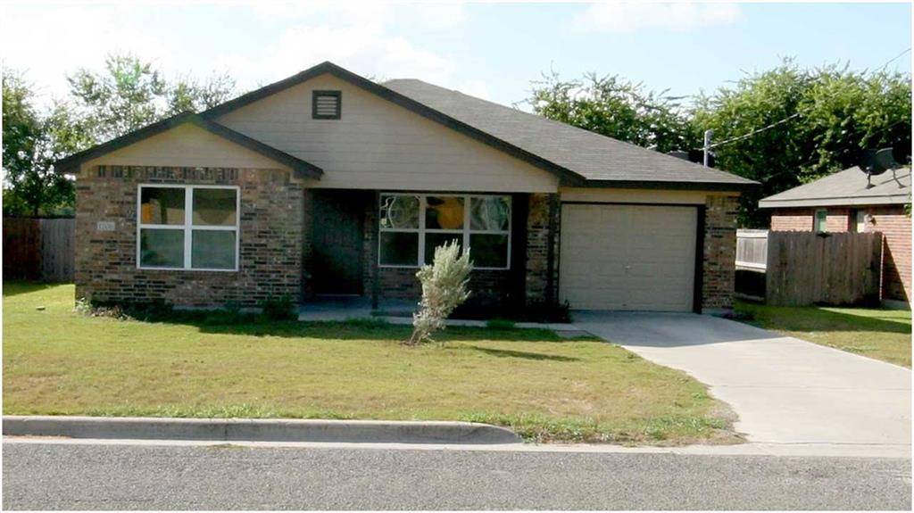 1206 E Avenue F, Lampasas, TX 76550
