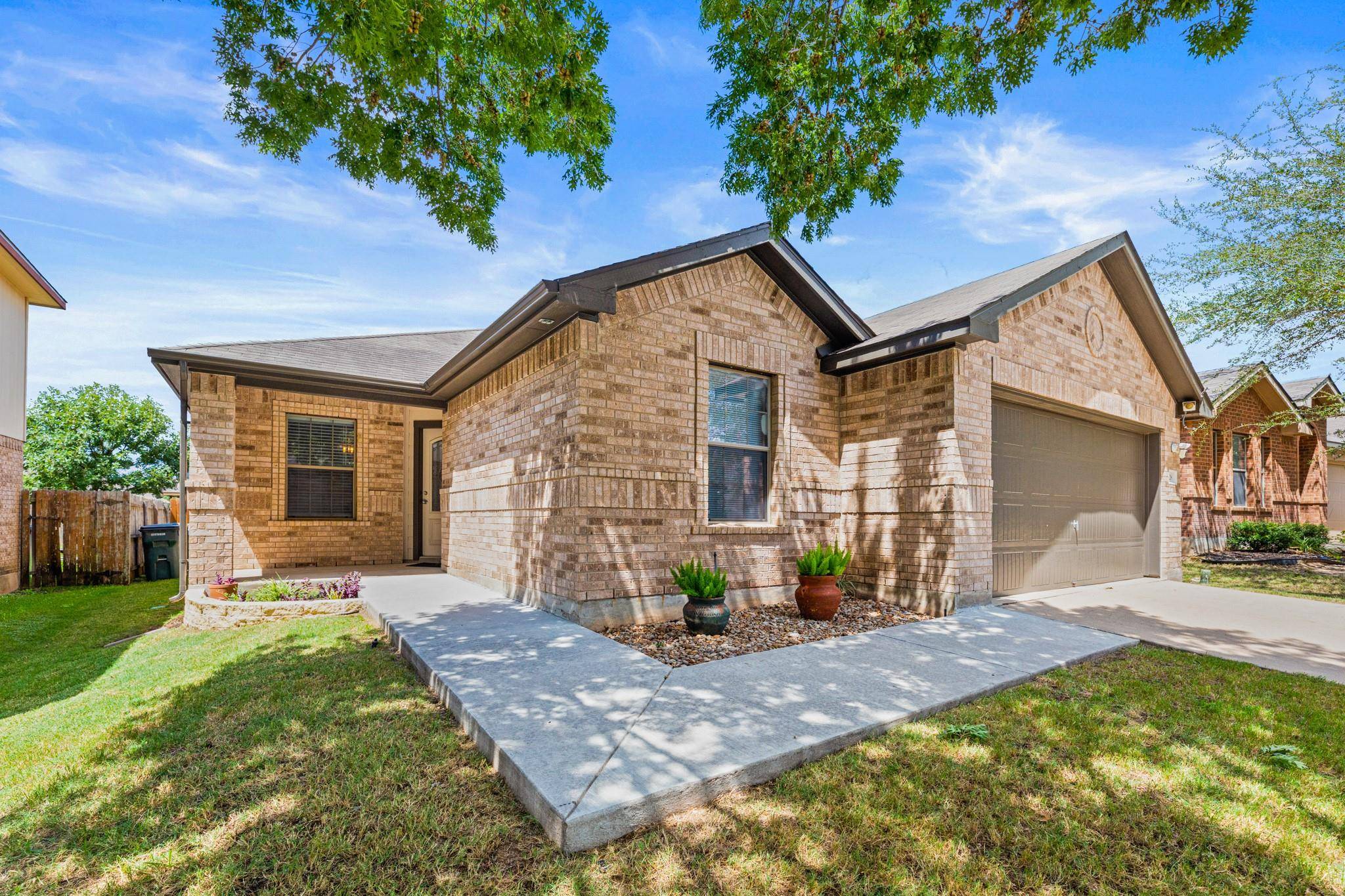 628 Quarter Ave, Buda, TX 78610