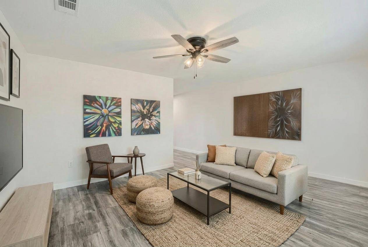 109 Fisher RD #A & B, Elgin, TX 78621