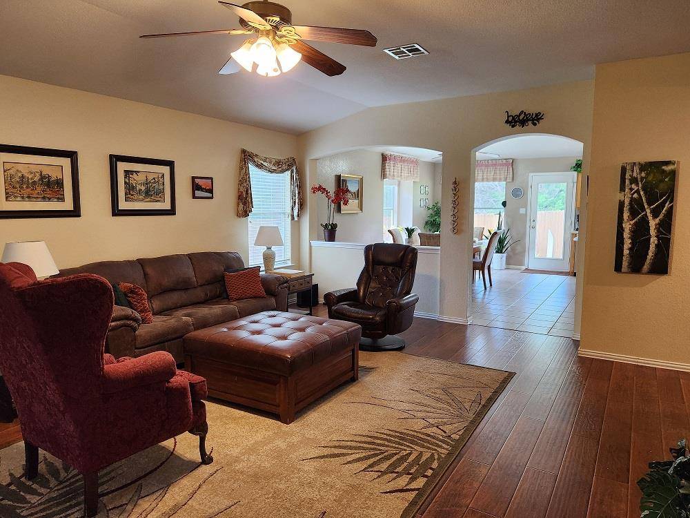 4100 NATURAL BRIDGE CT, Round Rock, TX 78681