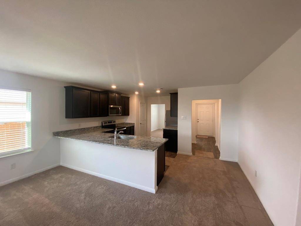 309 RIVERDALE DRIVE DR, Jarrell, TX 76537
