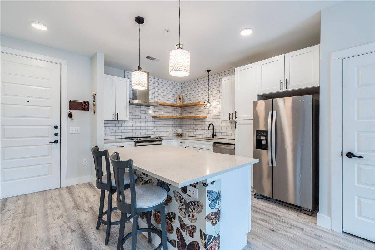 3101 Govalle Ave #220, Austin, TX 78702