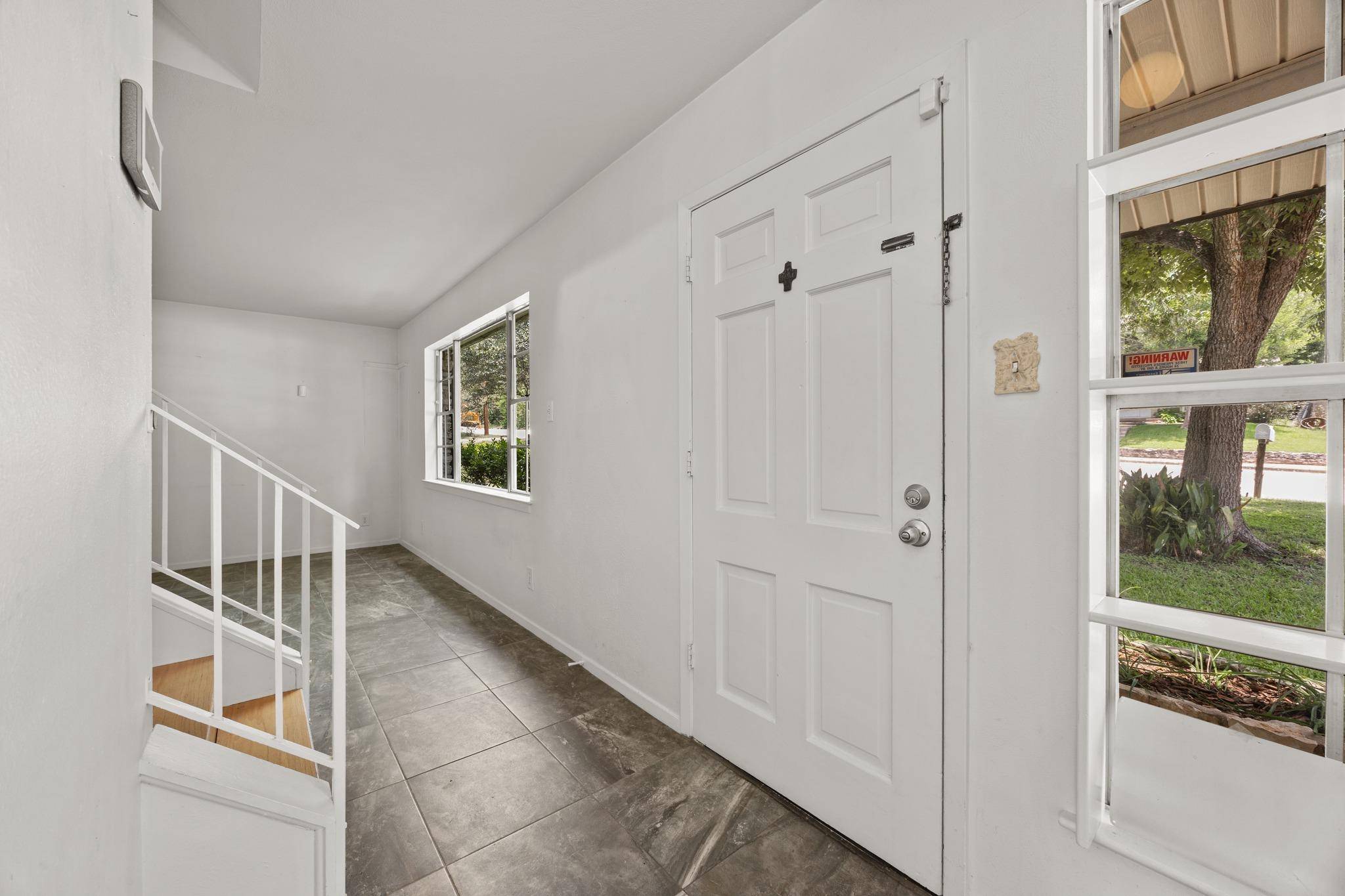 6912 Langston DR, Austin, TX 78723