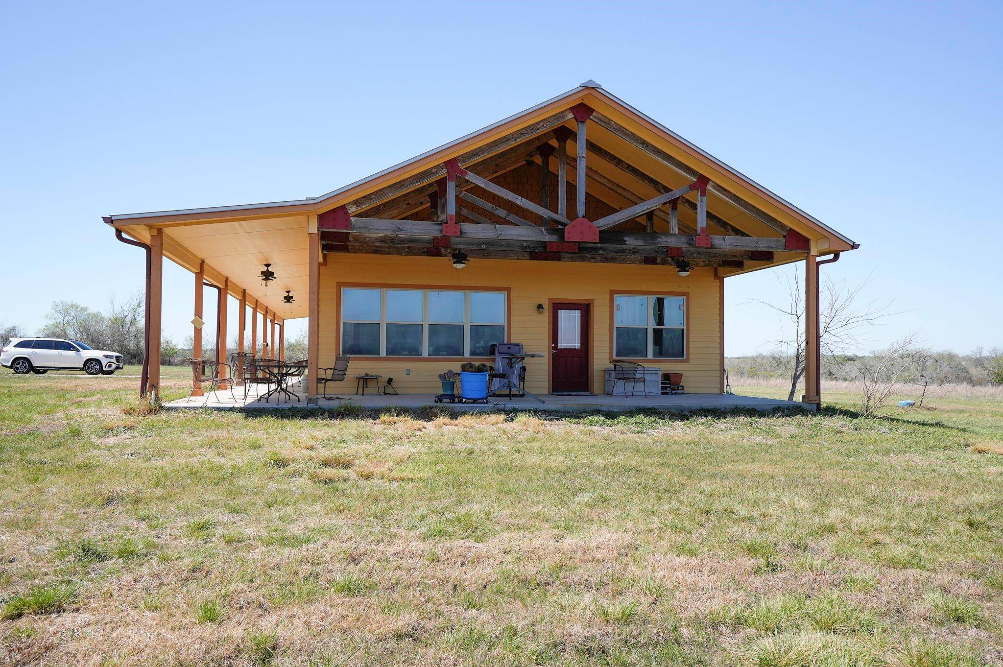 6455 Gebert RD, Schulenburg, TX 78949