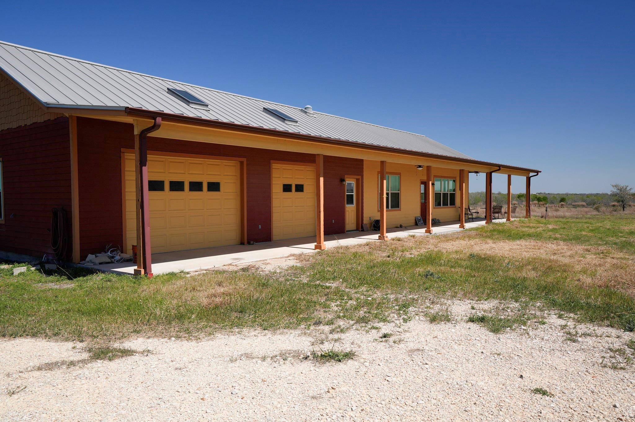 6455 Gebert RD, Schulenburg, TX 78949