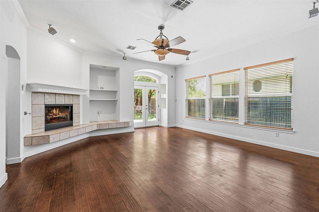 1904 Montana Sky DR, Austin, TX 78727