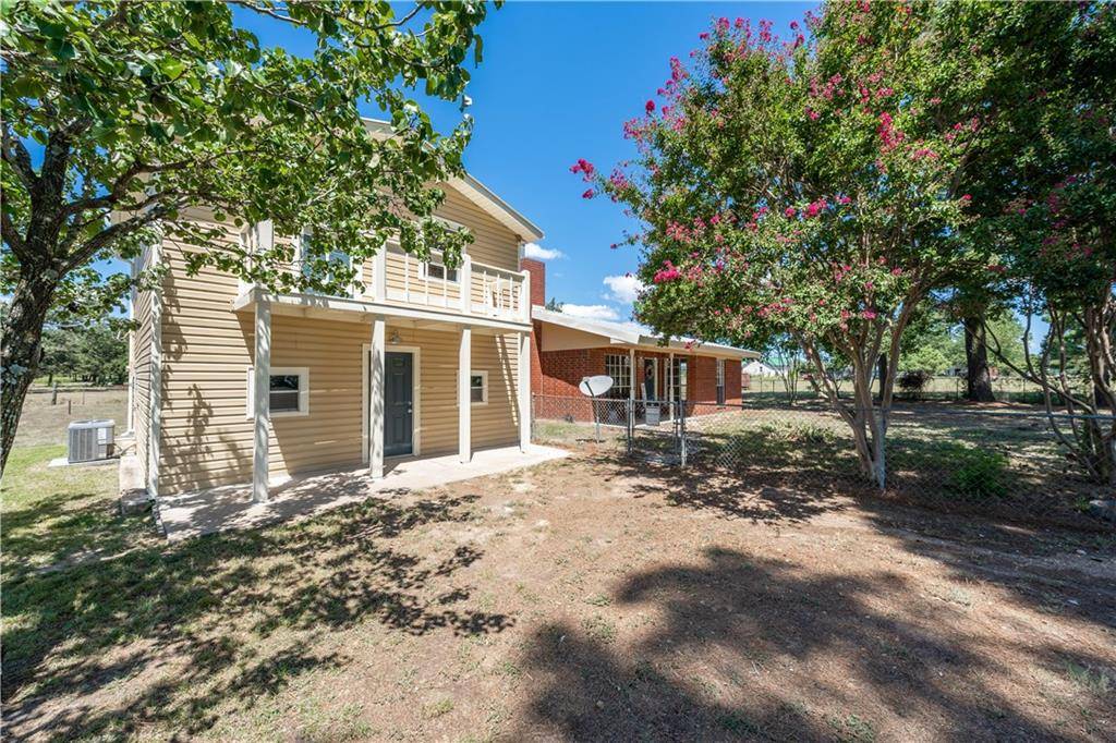 286 County Road 234 LOOP, Cameron, TX 76520