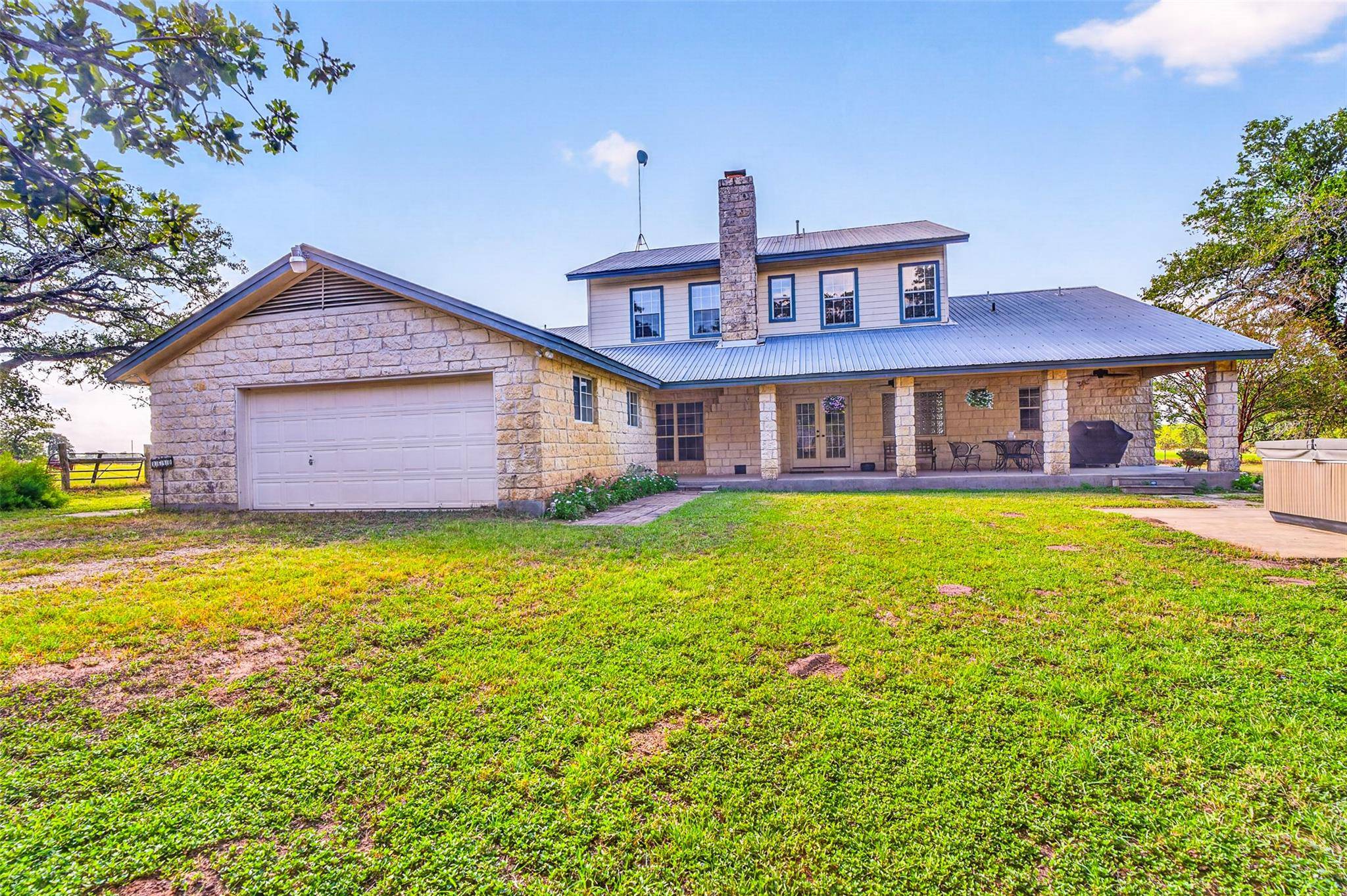 Address not disclosed, Lexington, TX 78947