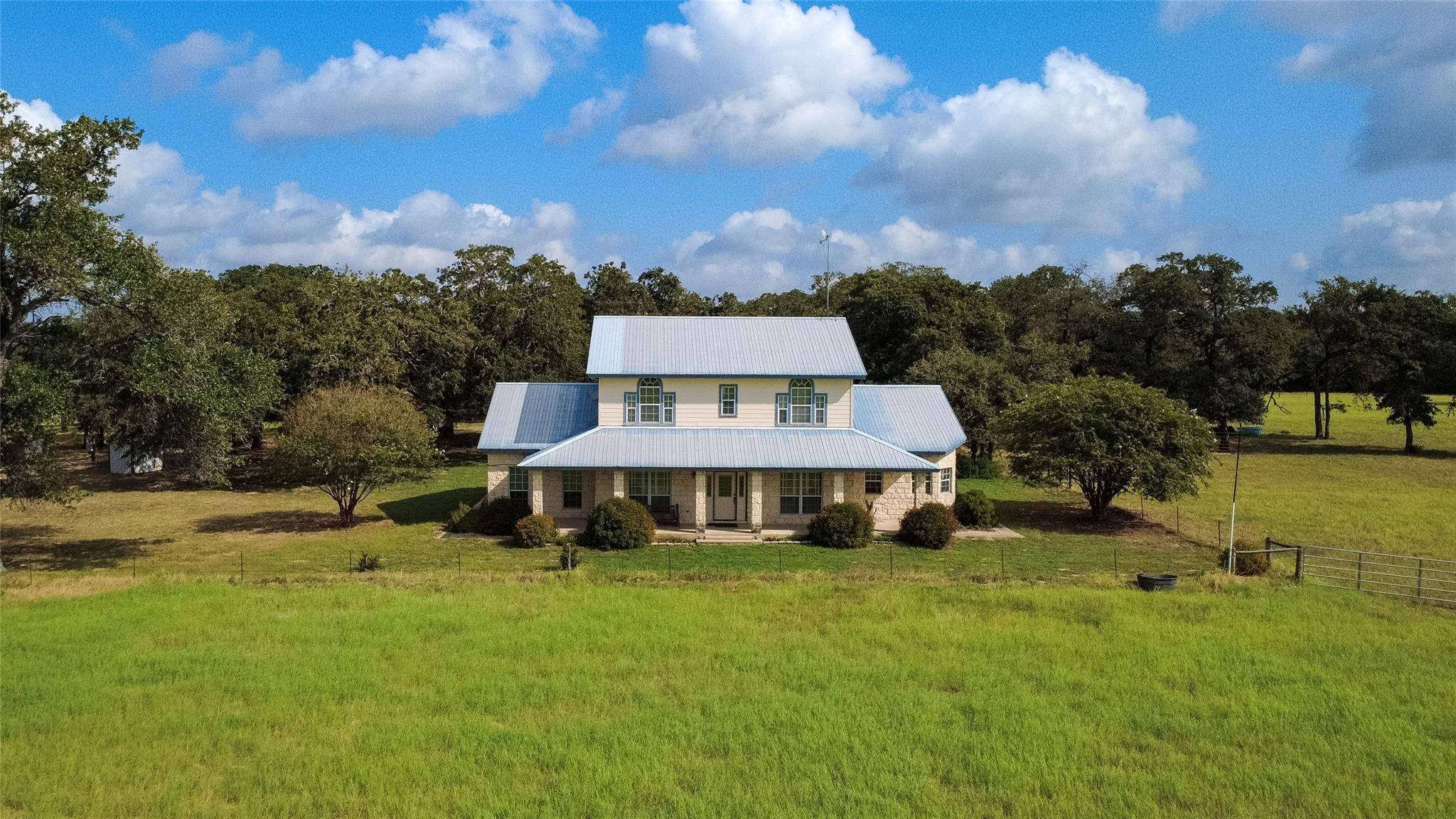Address not disclosed, Lexington, TX 78947