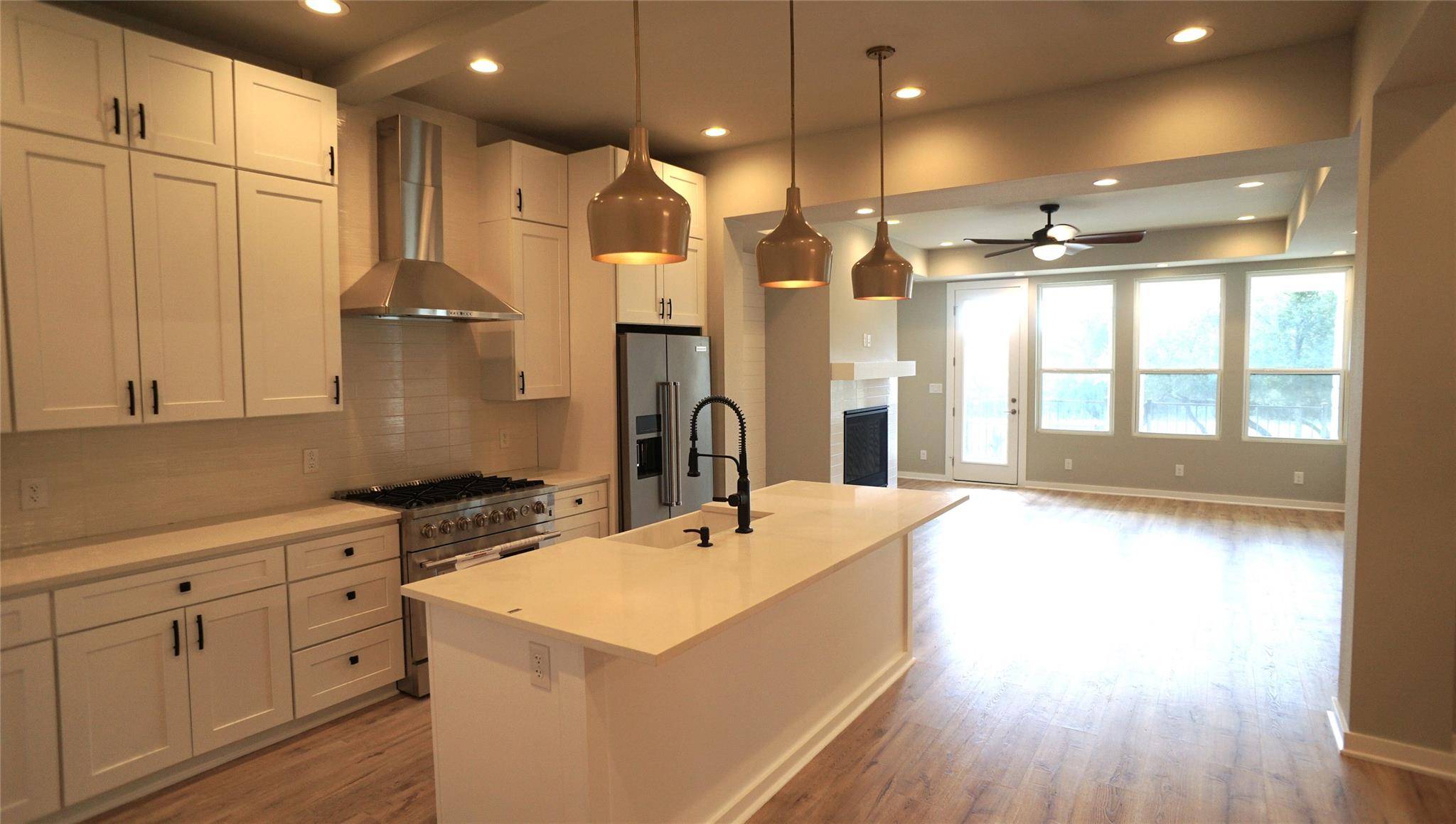 2401 Bruin DR #60, Spicewood, TX 78669