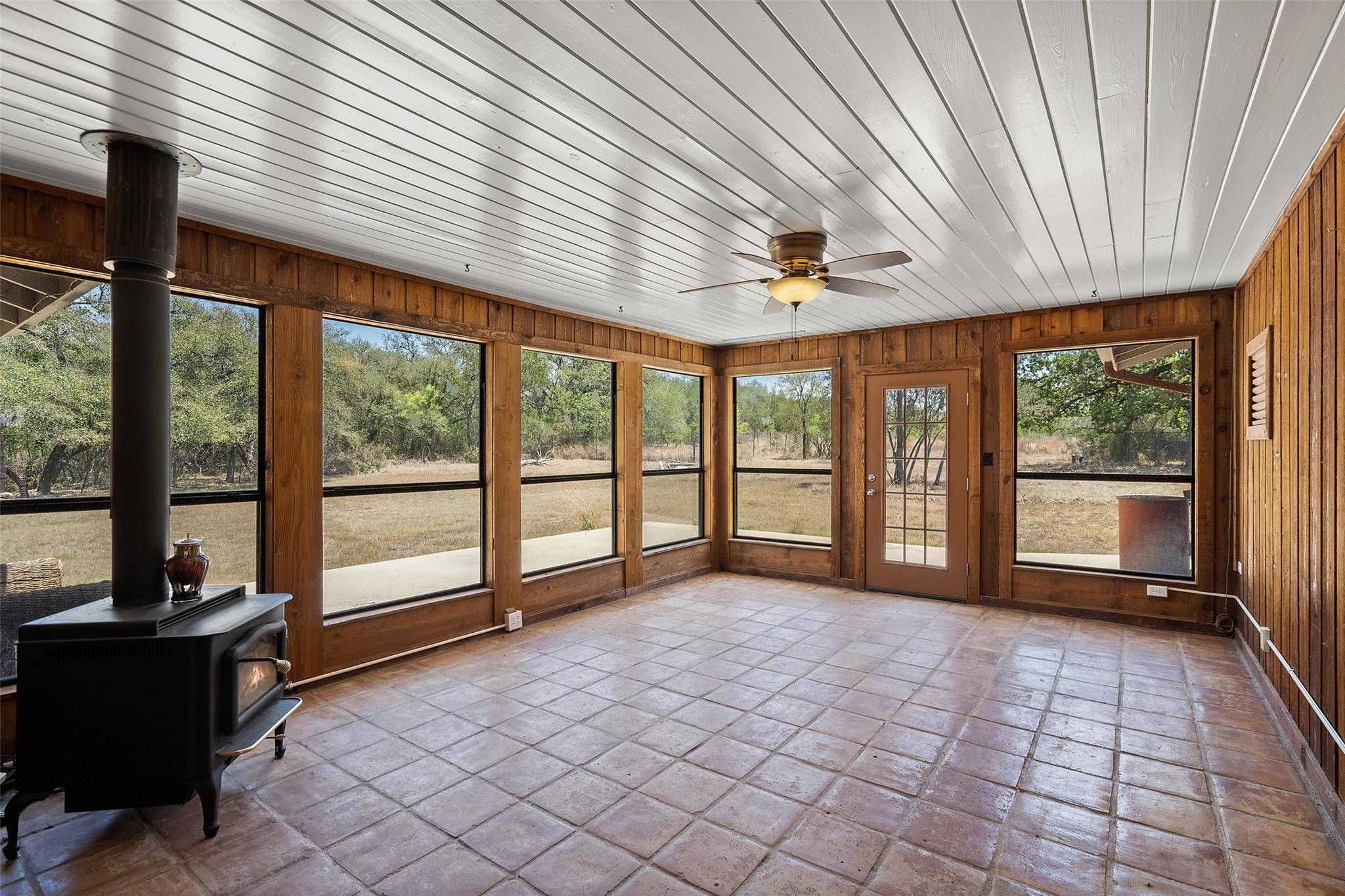 2942 Ranch Road 2766, Johnson City, TX 78636
