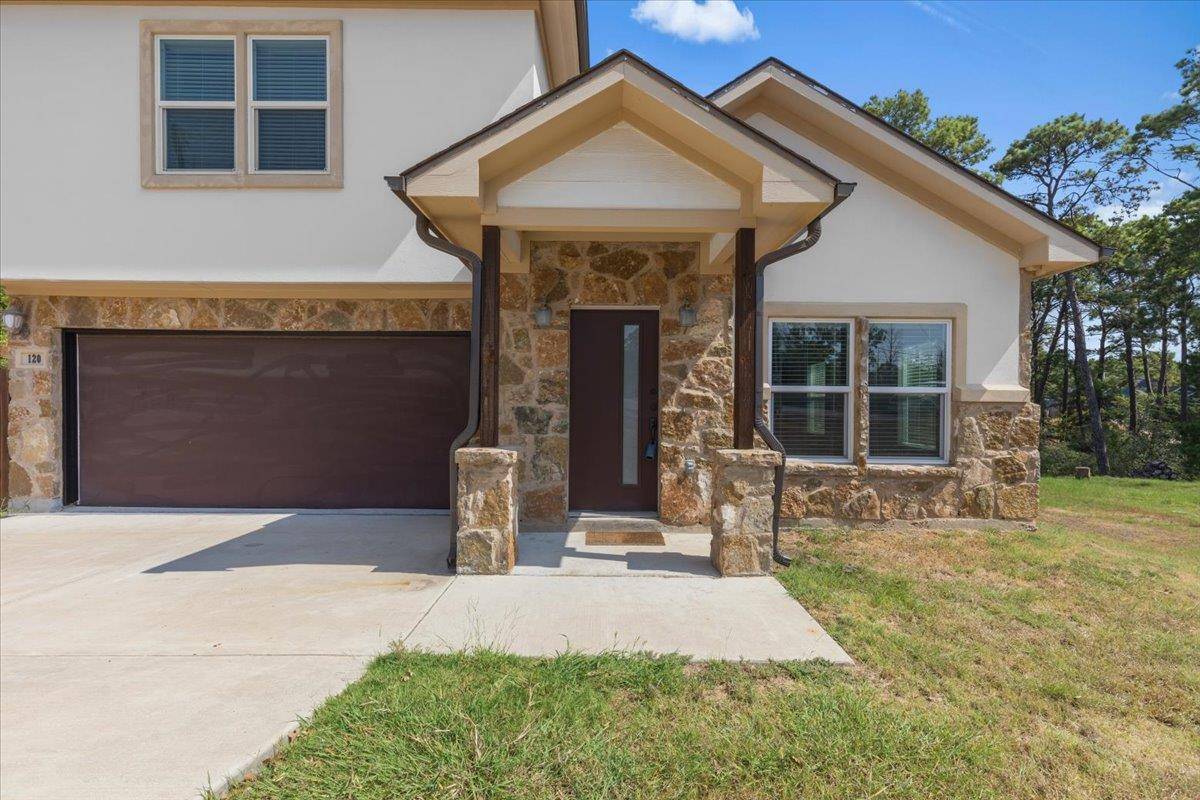 120 Waialua CT, Bastrop, TX 78602