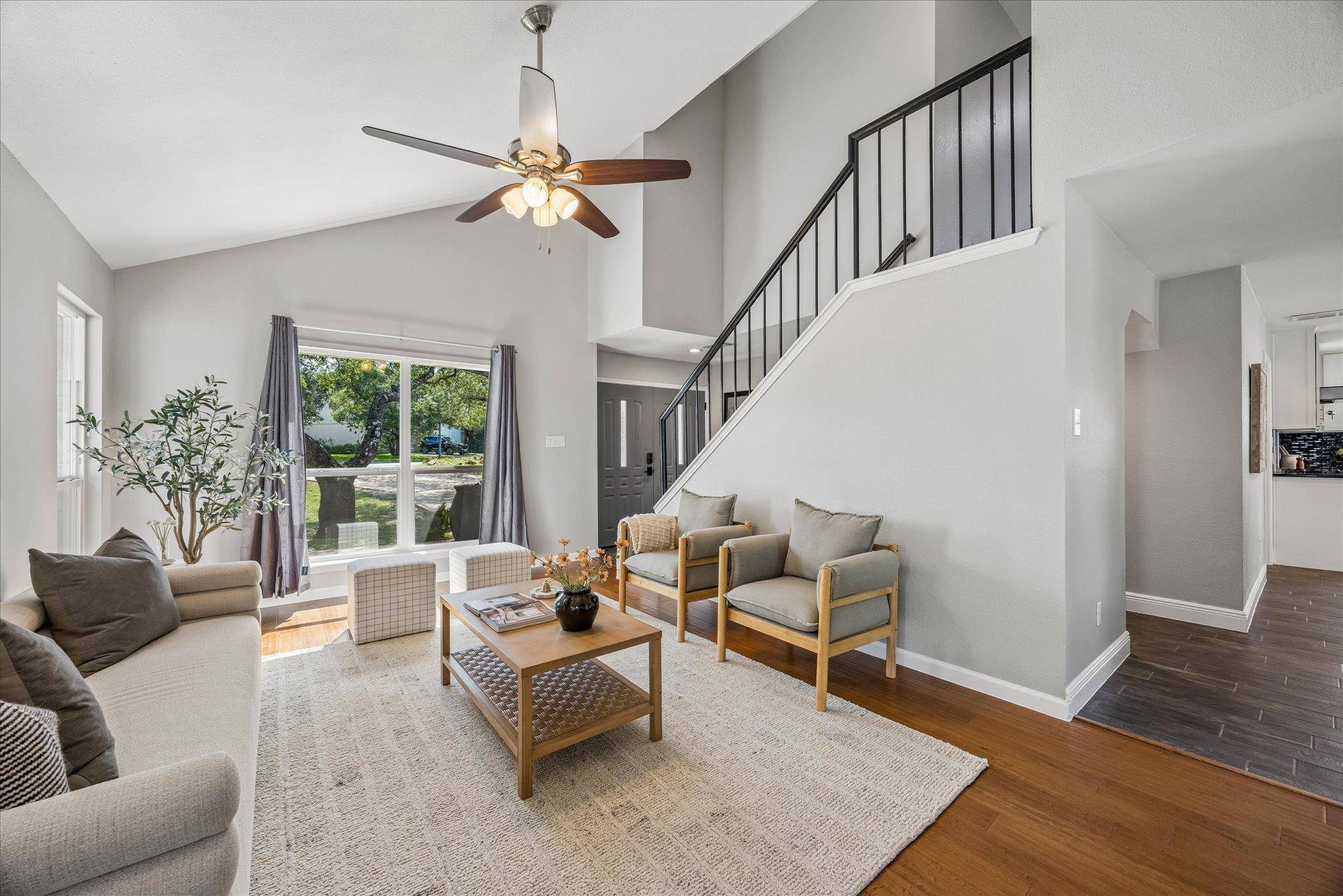 7905 & 7907 Tiffany DR, Austin, TX 78749