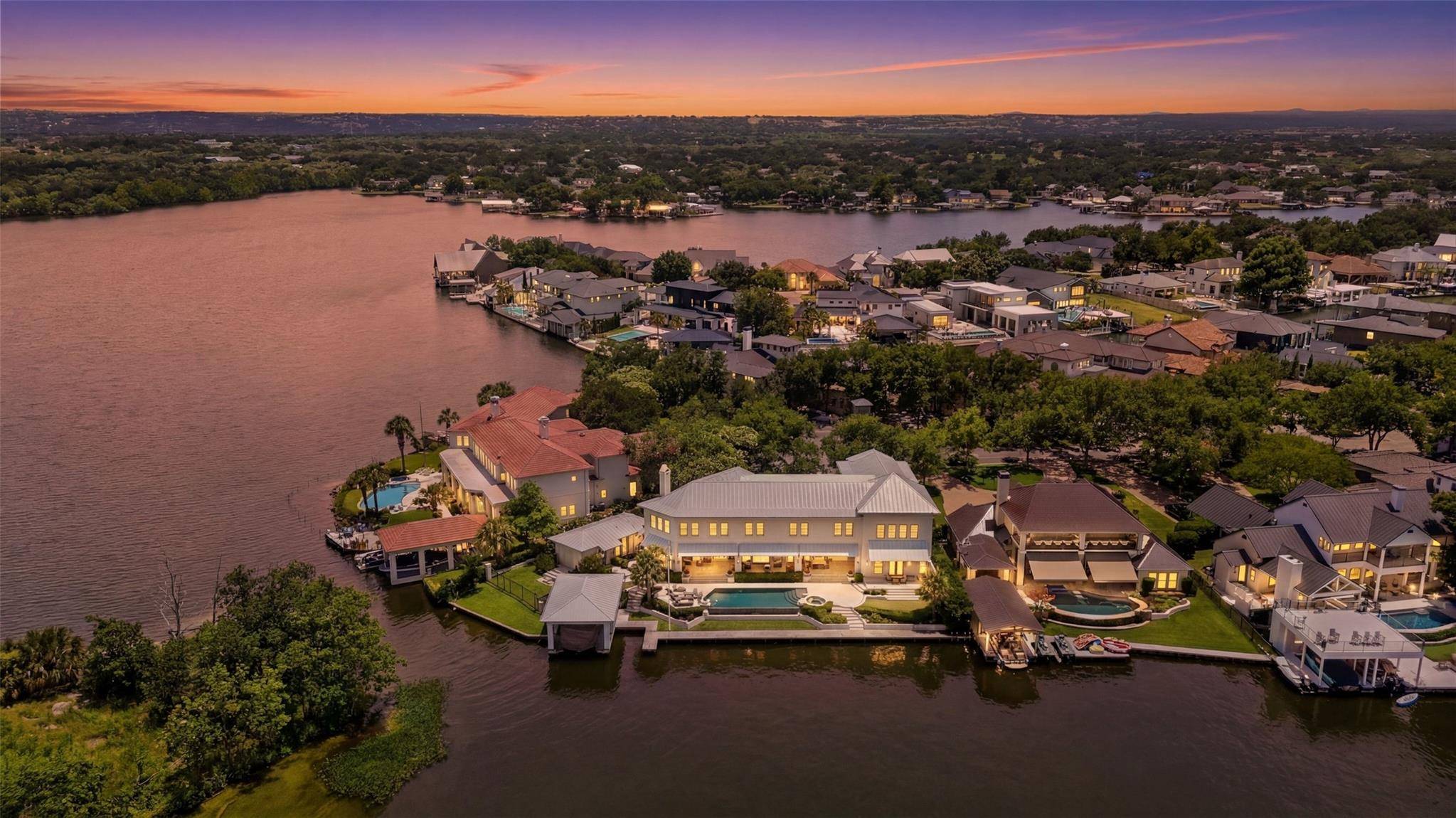 414 Matern CT, Horseshoe Bay, TX 78657