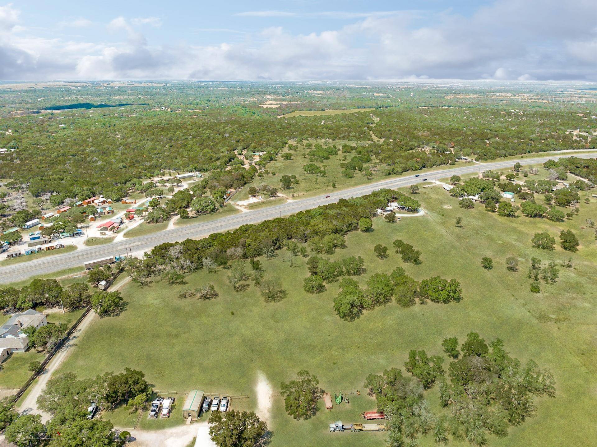 8270 E US Highway 190, Lampasas, TX 76550