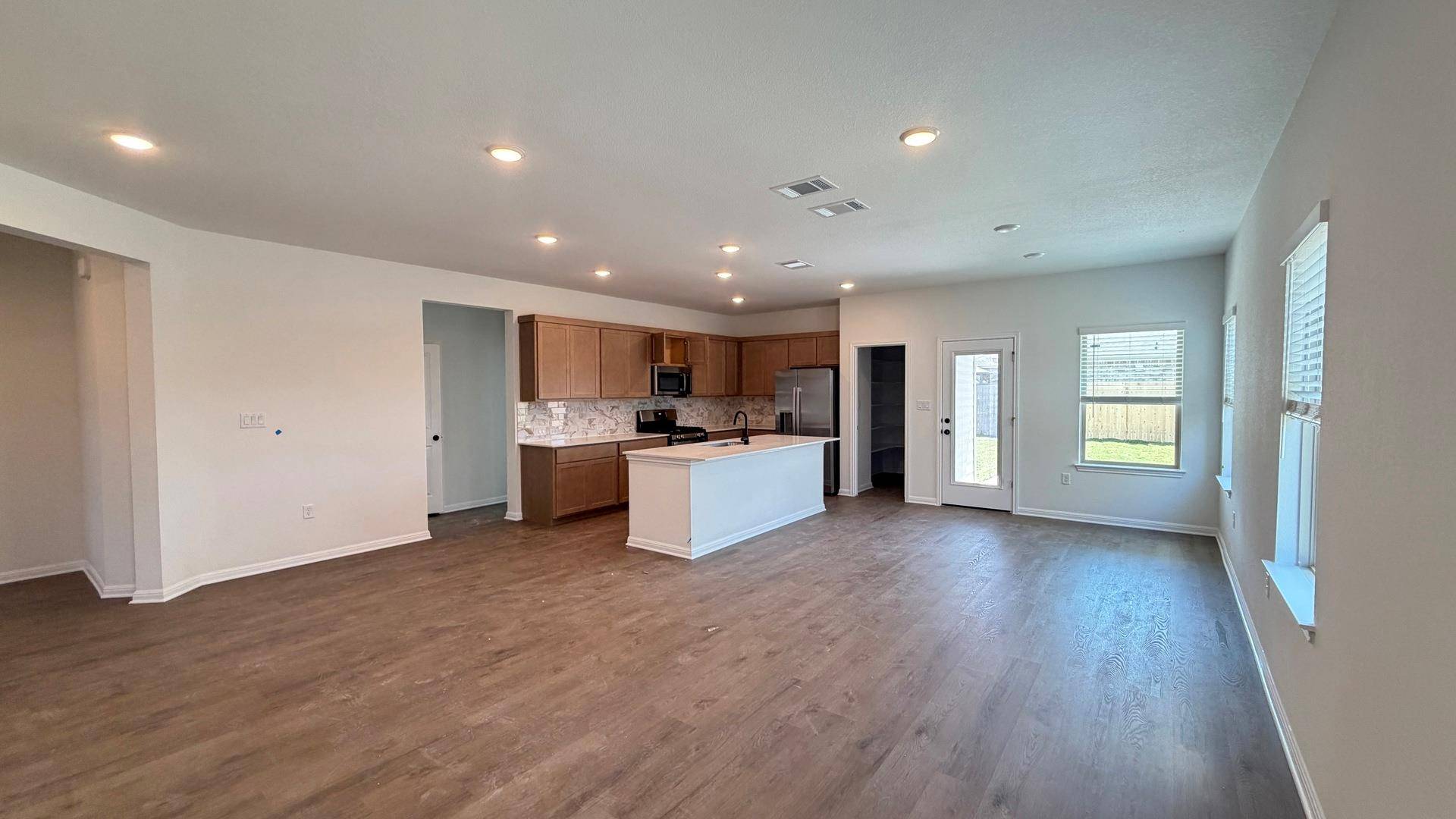 12421 Cockatto XING, Manor, TX 78653