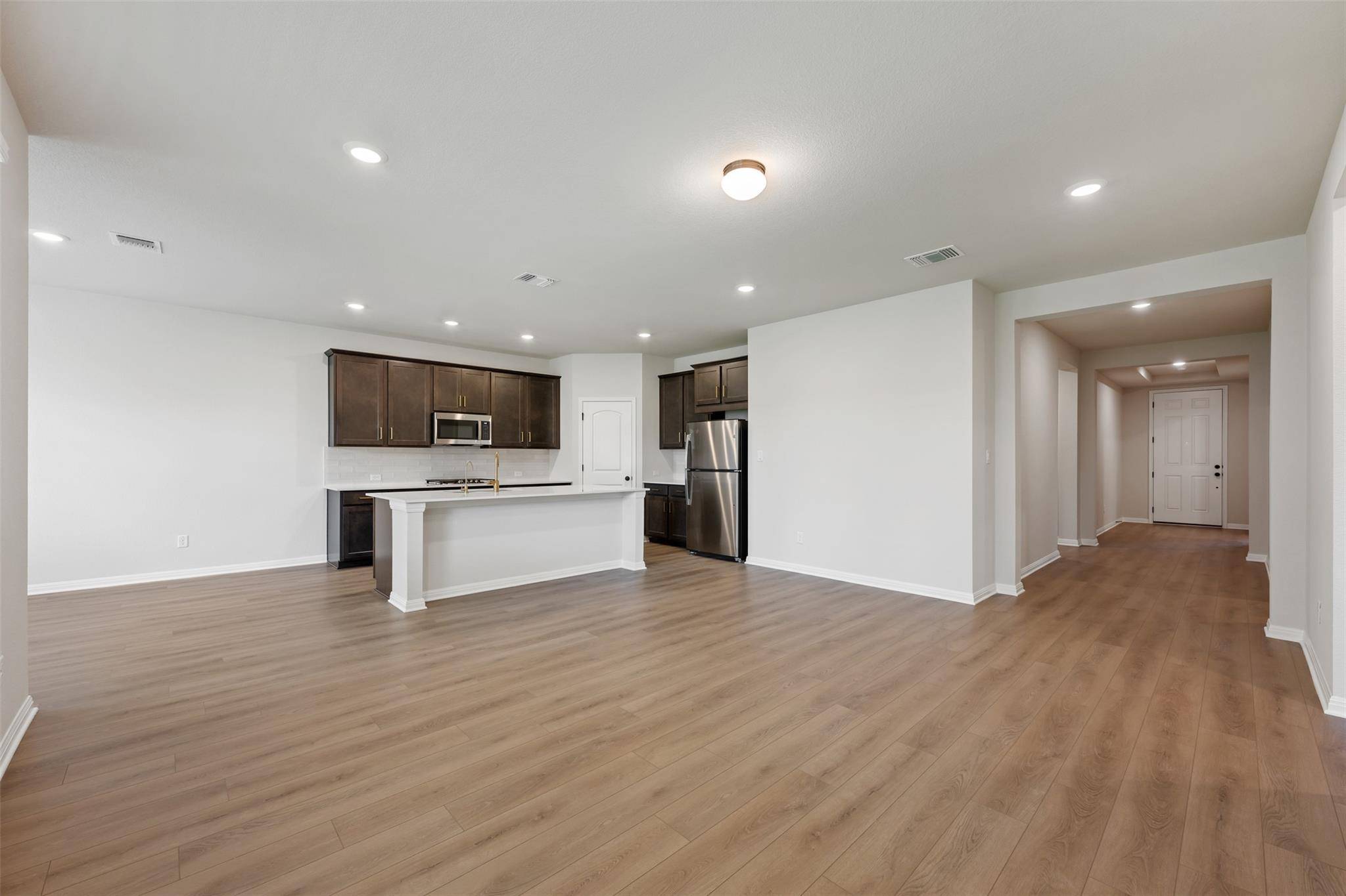 12601 Raven Meadow DR, Buda, TX 78610