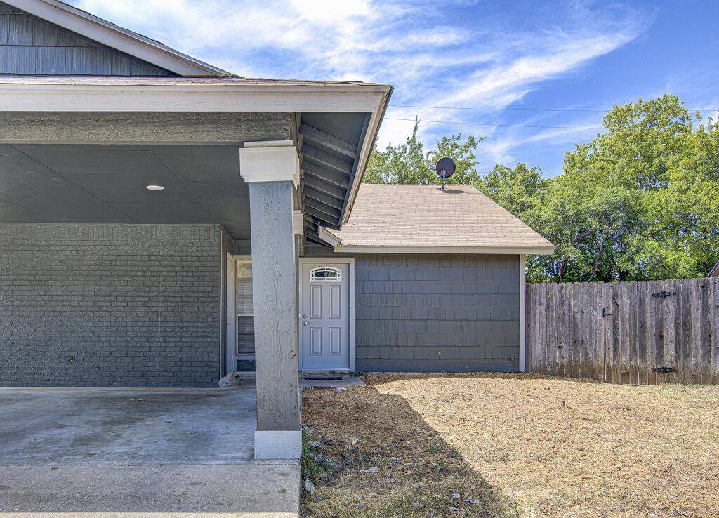 1936 Nicole CIR #A, Round Rock, TX 78664