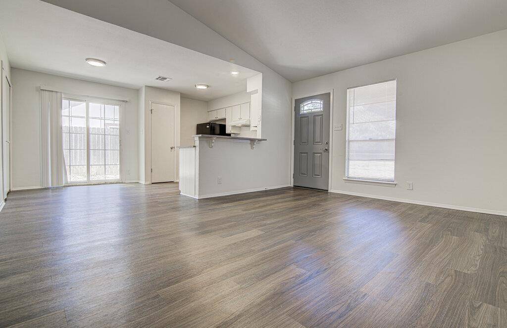 1936 Nicole CIR #A, Round Rock, TX 78664