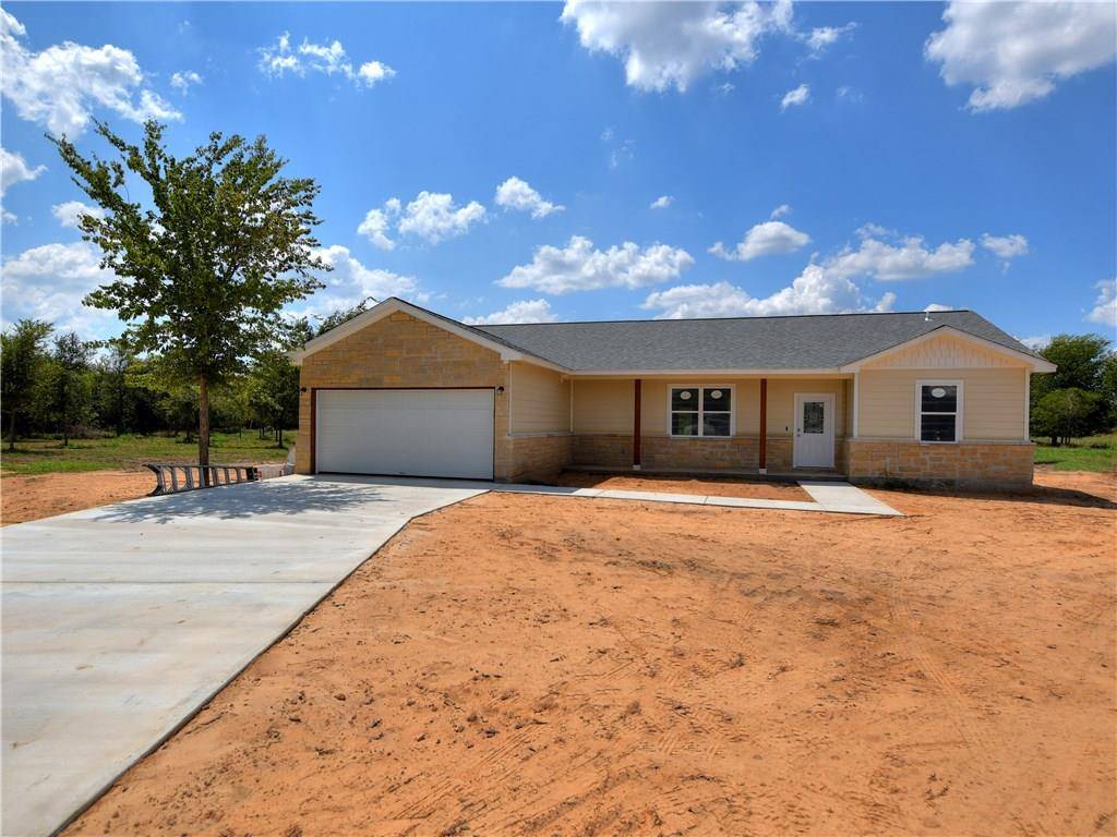 135 Naalehu CT, Bastrop, TX 78602