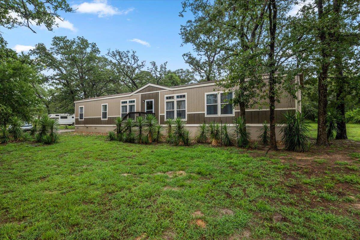 217 Pine Hill LOOP, Bastrop, TX 78602