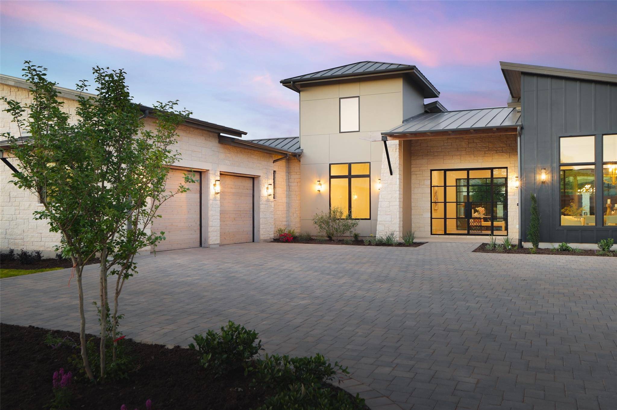 17216 MORNING GROVE LN, Austin, TX 78738
