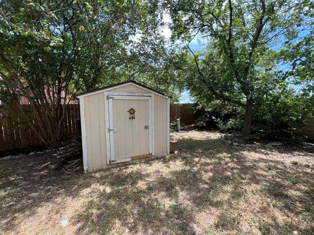 1706 Rosenborough CV, Round Rock, TX 78665