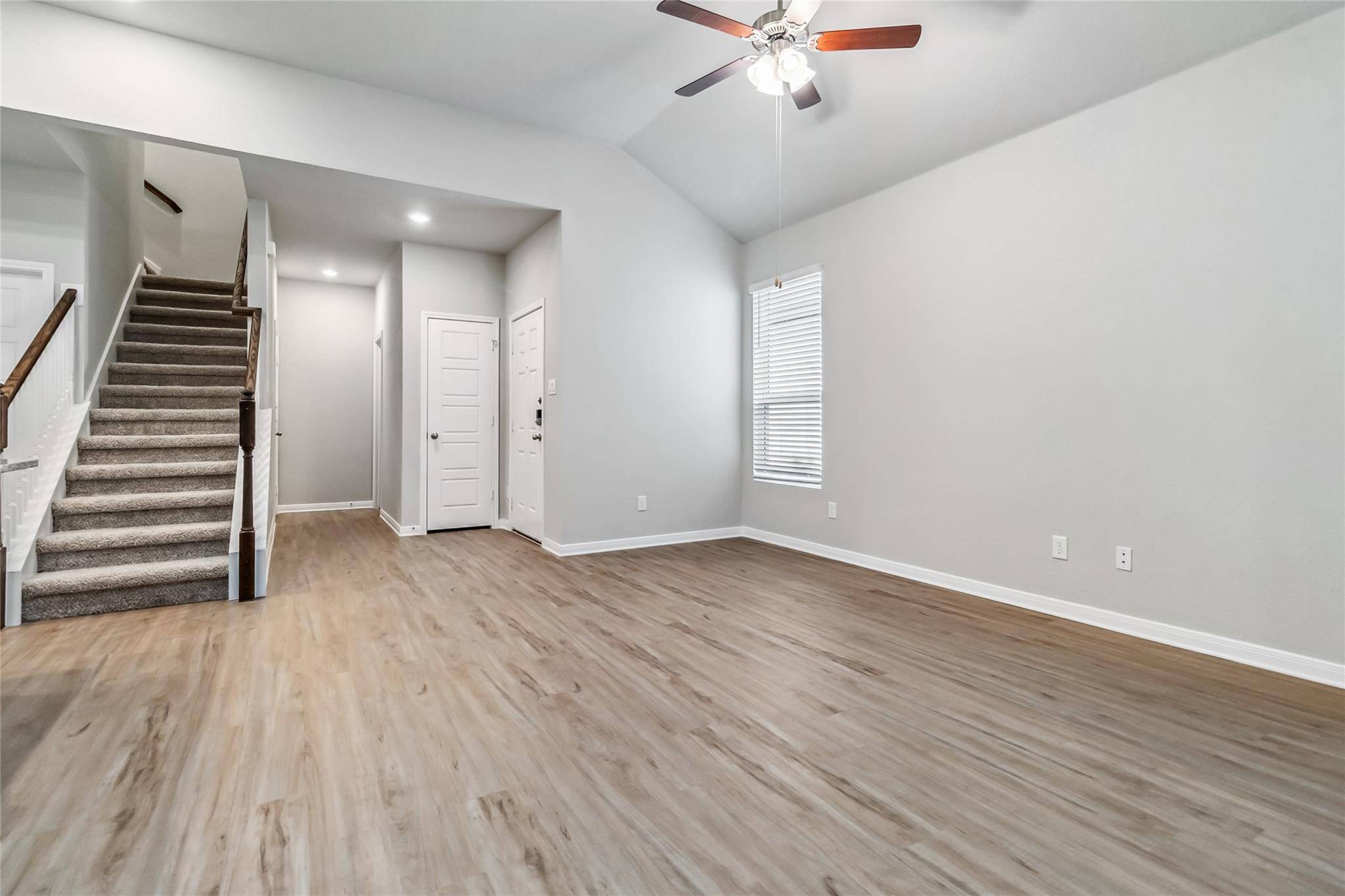 101 Gunner RD, Buda, TX 78610