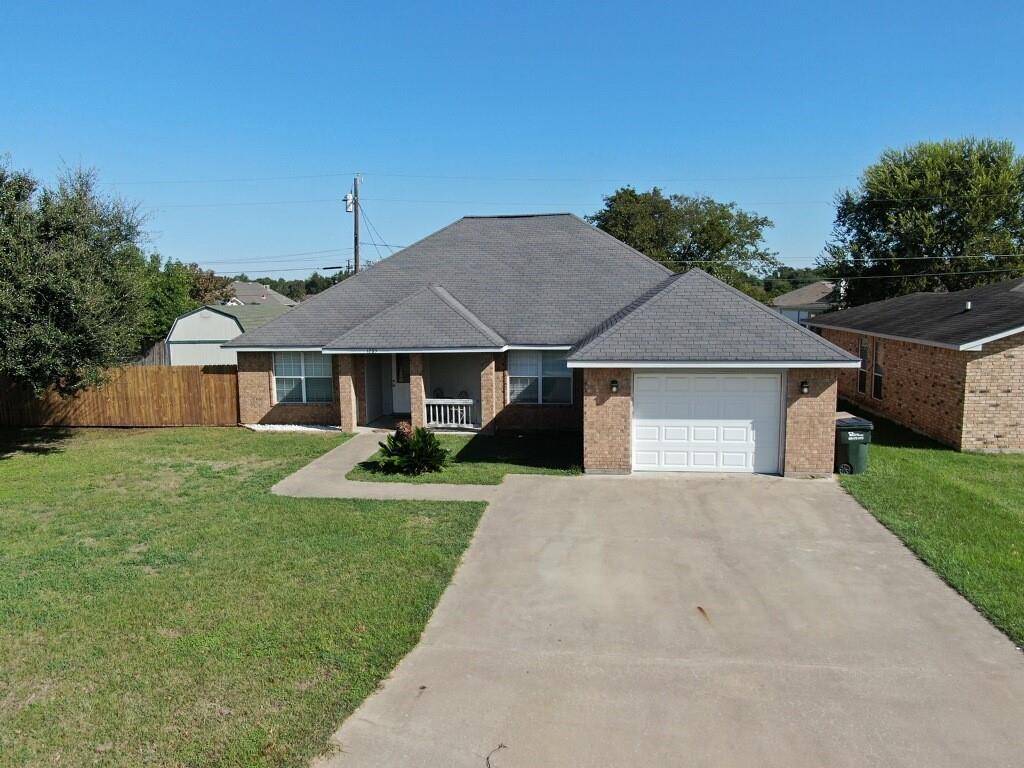 1285 E Washington ST, Giddings, TX 78942