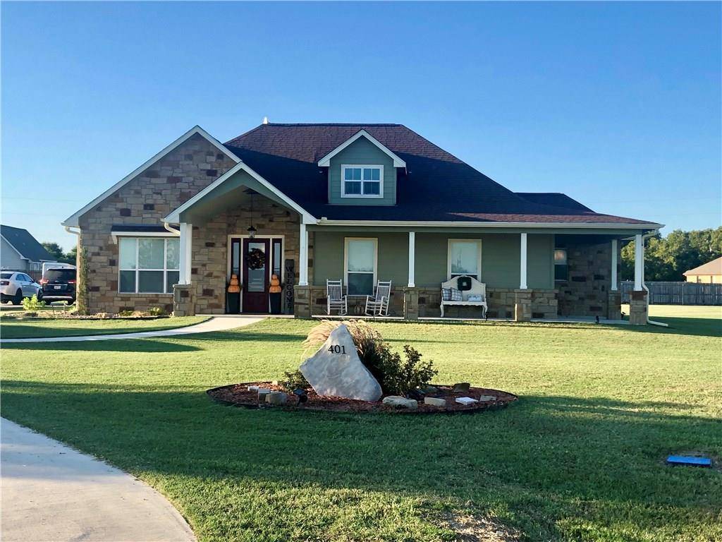401 Gabriel Crossing DR, Thorndale, TX 76577