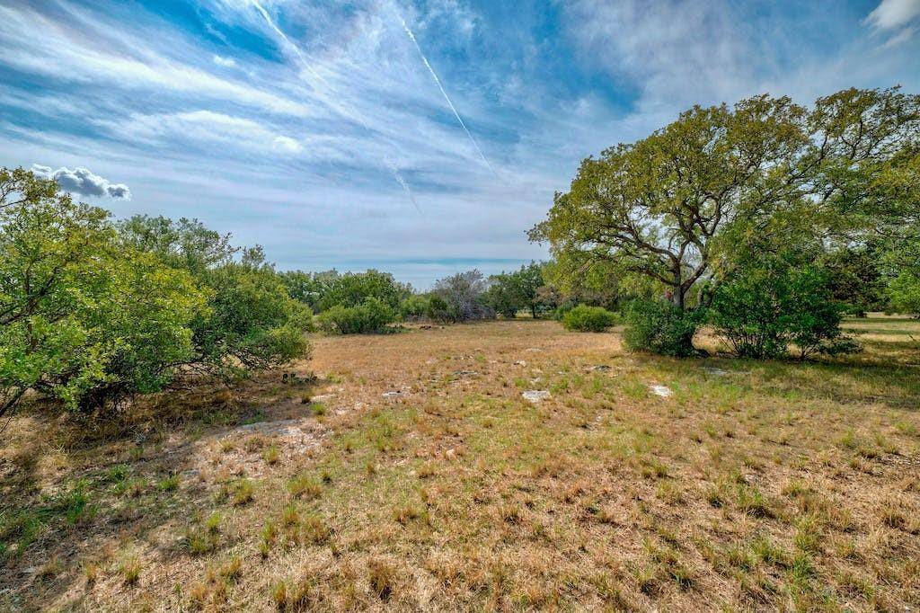 107 Cap Rock, Horseshoe Bay, TX 78657