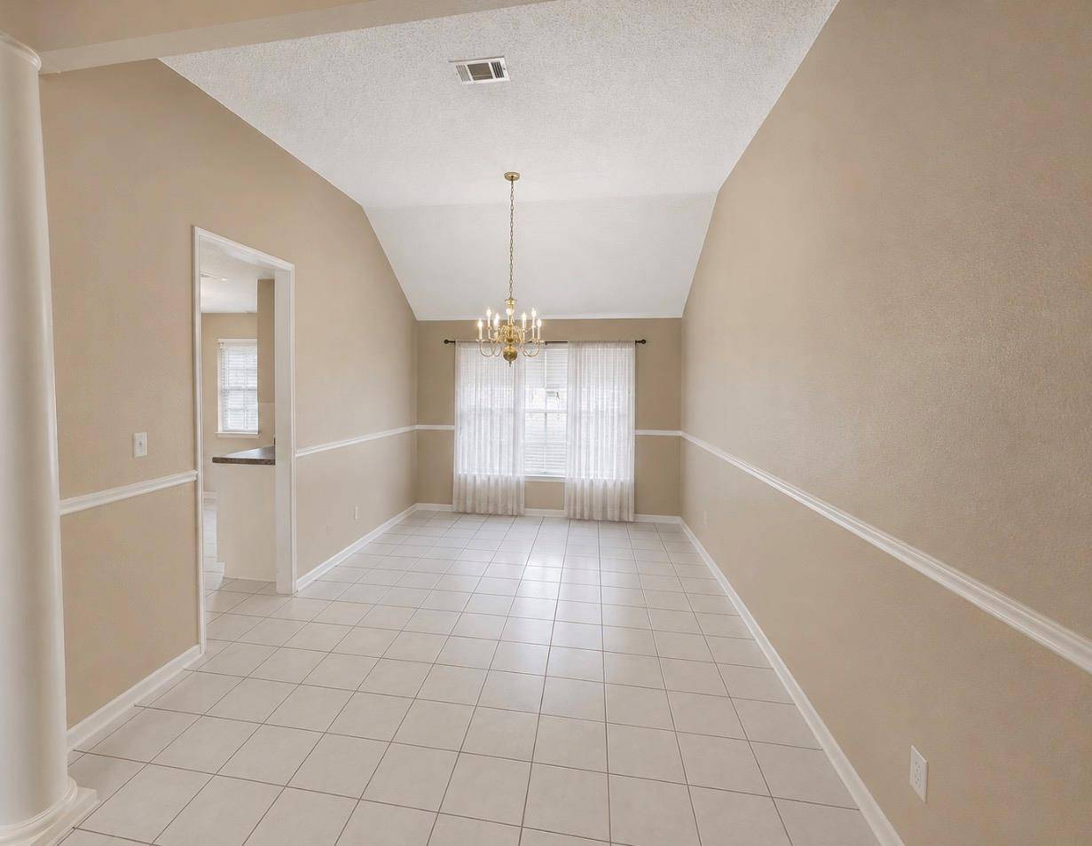 16405 Lone Wolf DR, Leander, TX 78641