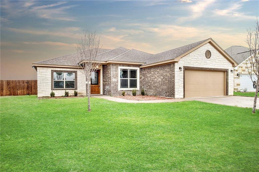 421 Jake DR, Jarrell, TX 76537