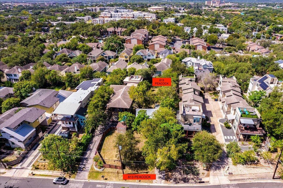 613 Peacock LN, Austin, TX 78704