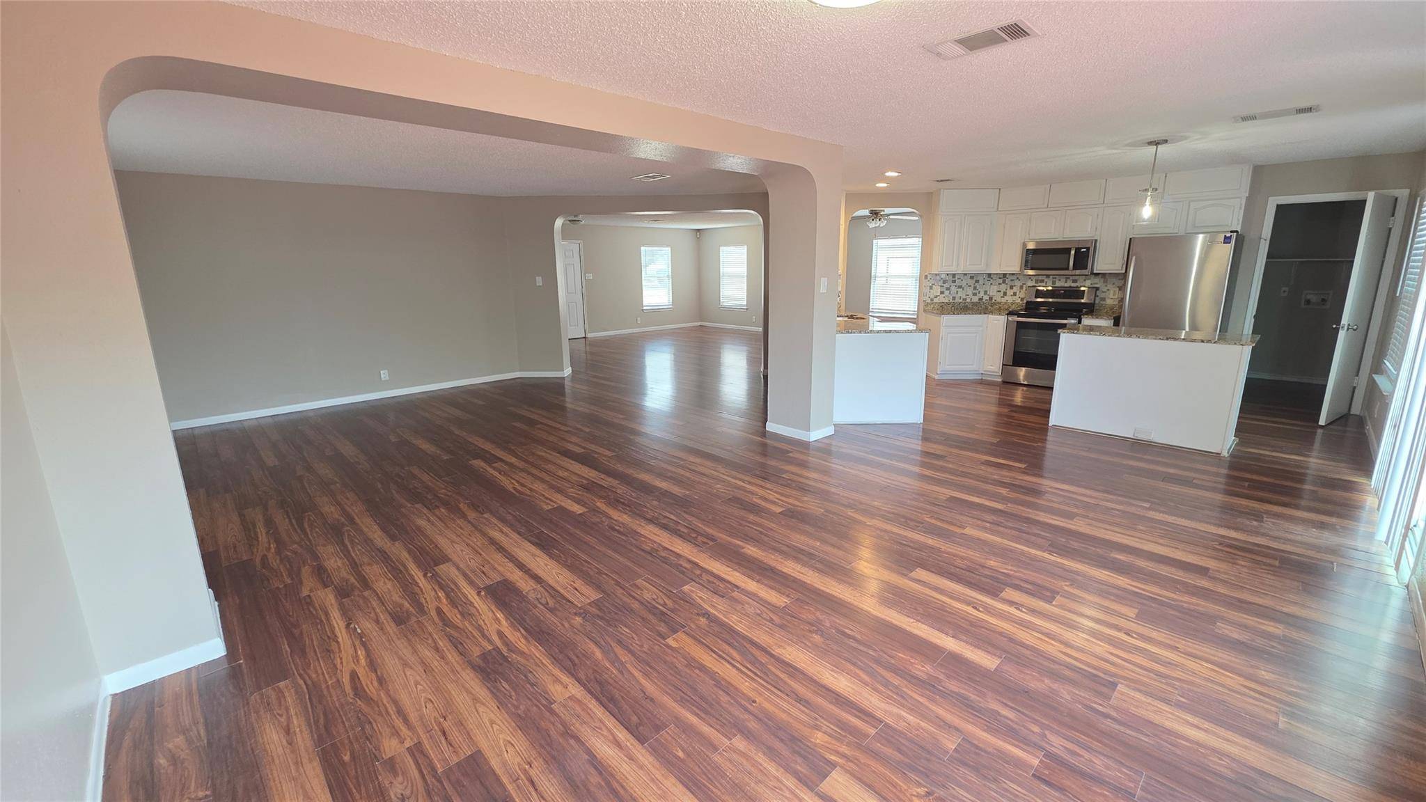 3246 Elizabeth Anne LN, Round Rock, TX 78664
