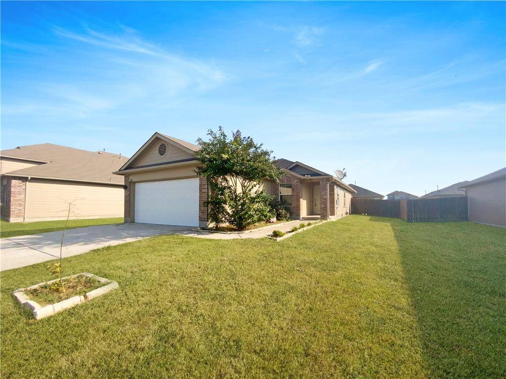 208 Voss, Kyle, TX 78640
