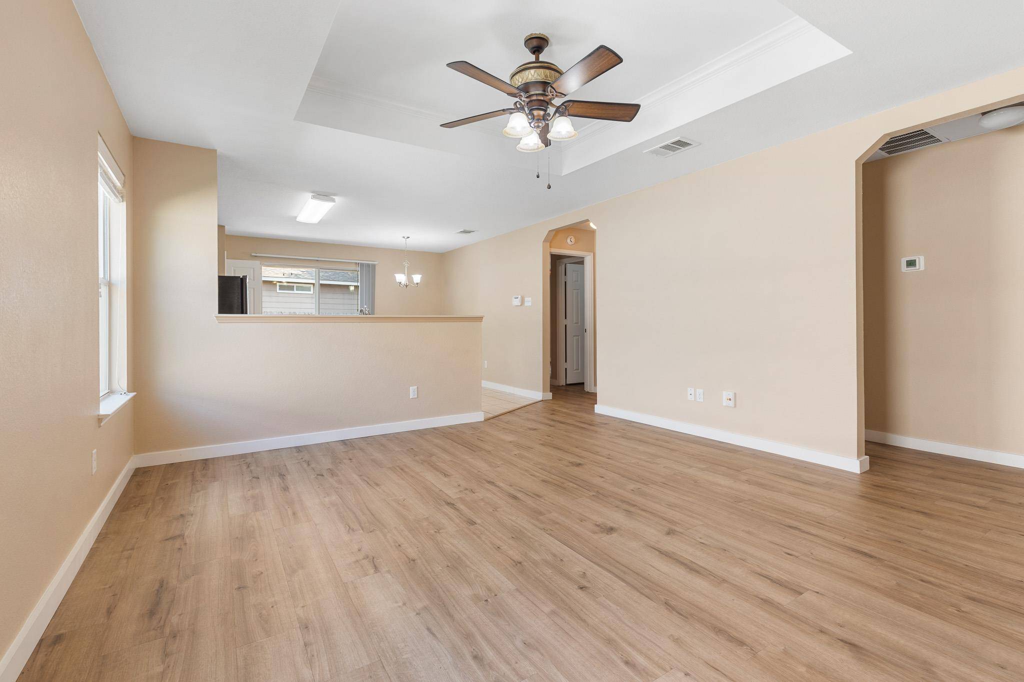 148 Grazing Horse LN, Manchaca, TX 78652