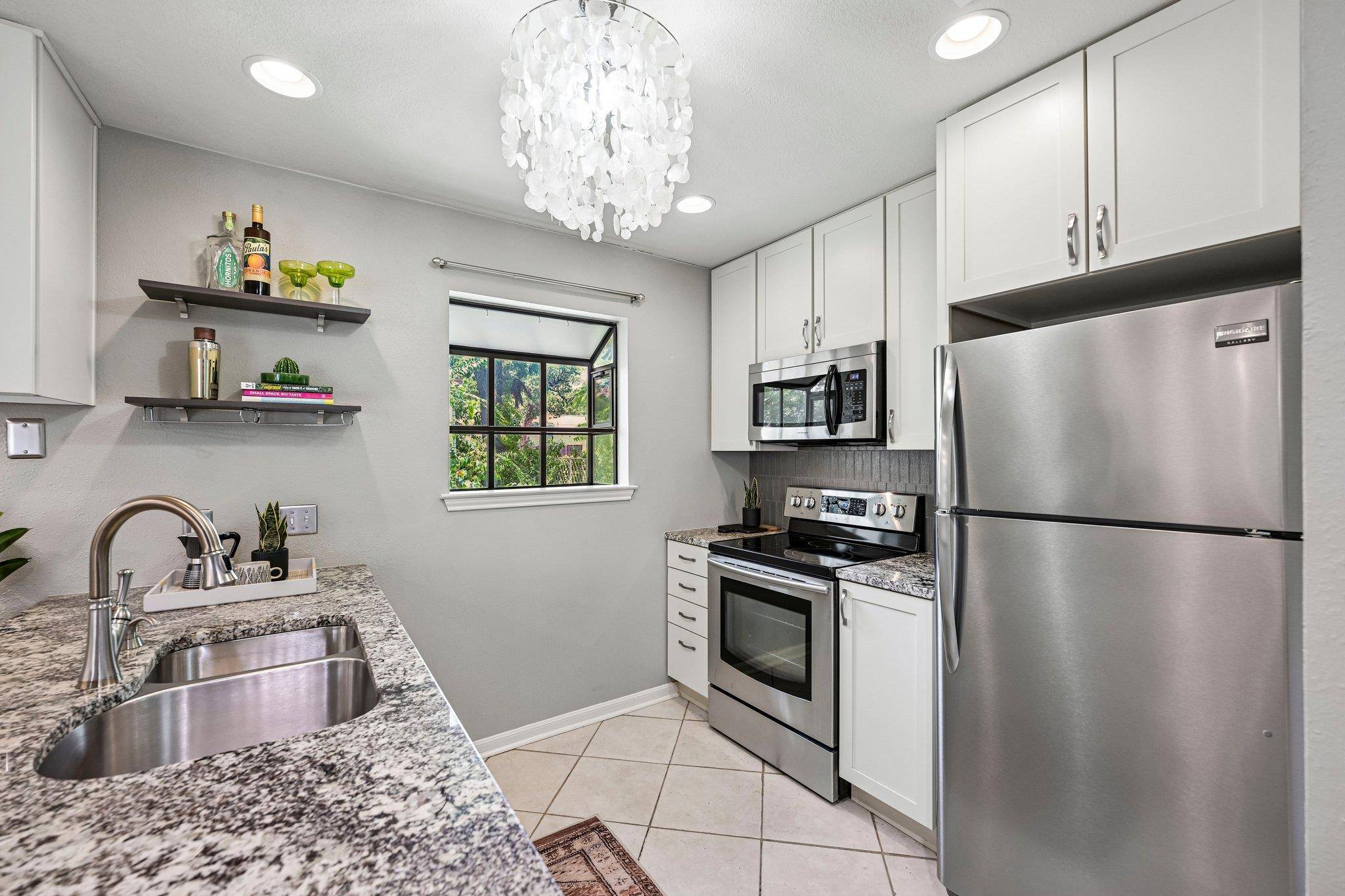 2412 Enfield RD #8, Austin, TX 78703