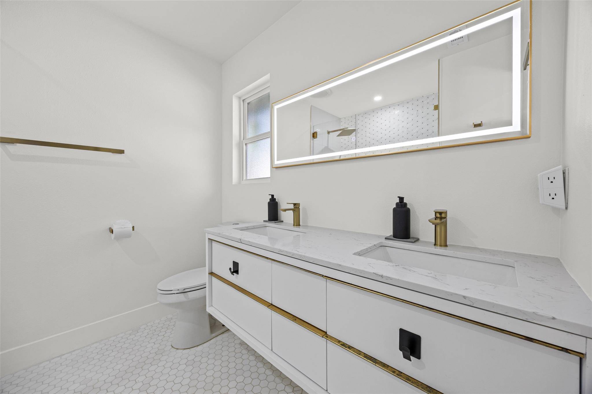 7404 Gunnison PASS, Austin, TX 78724