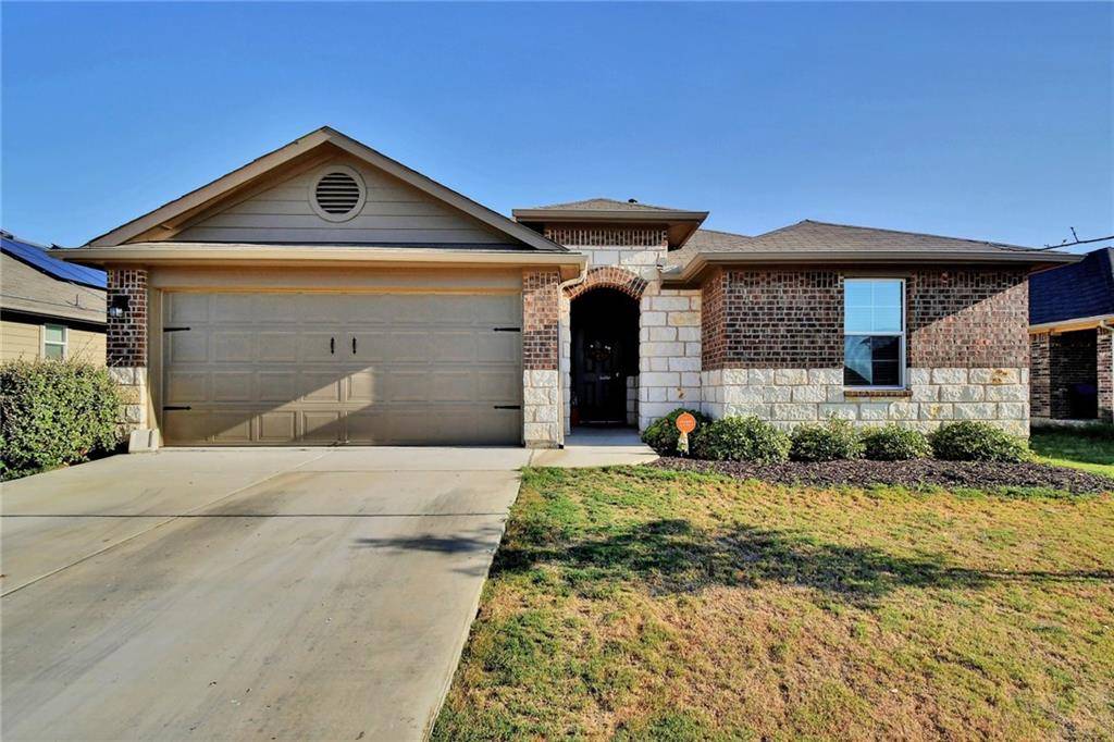 215 Camellia DR, Hutto, TX 78634