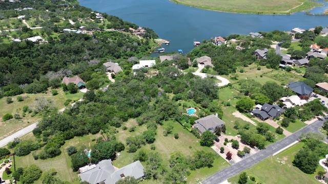 28 Hummingbird WAY, Spicewood, TX 78669