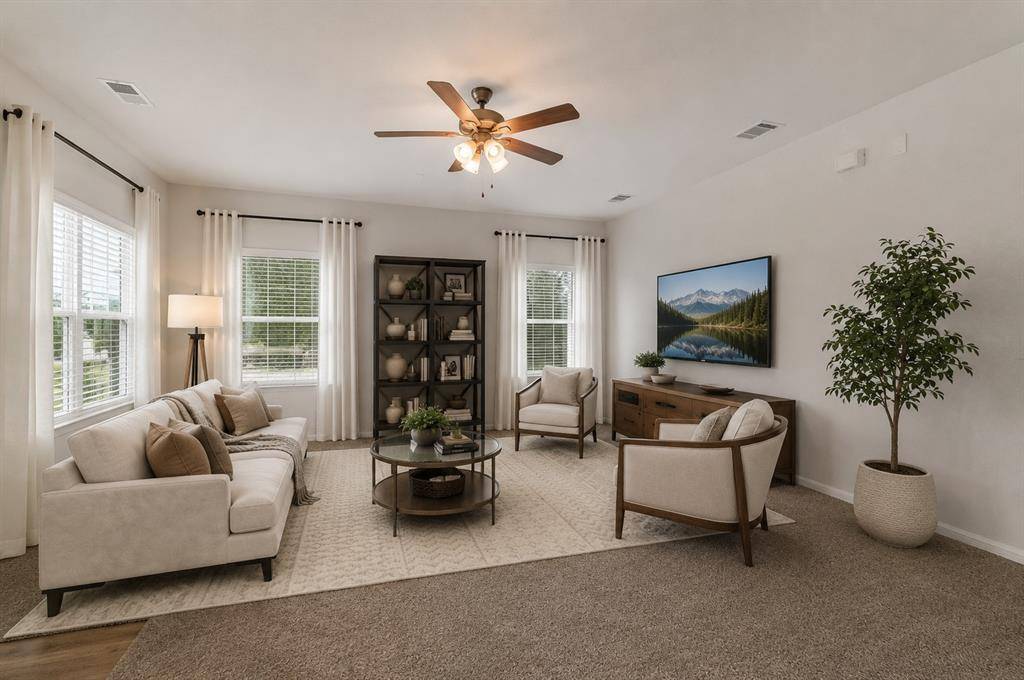 133 Everglades DR, Kyle, TX 78640