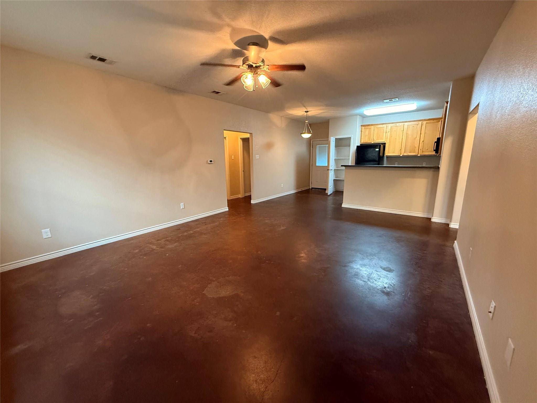 124 Flat Creek DR, Waco, TX 76706